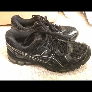 Womens ASICS Kayano 21 running shoes